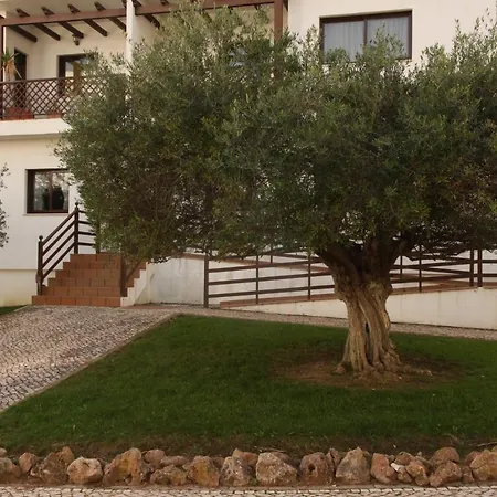O Pinheiro - Hannah Apartment